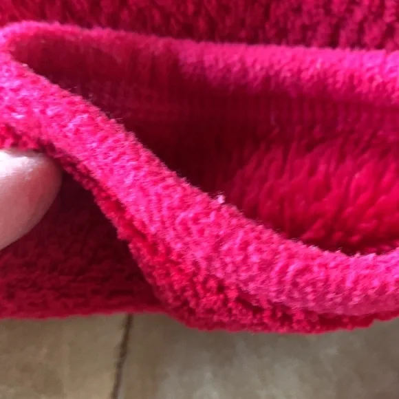 Patagonia Women's Bright Red Teddy Fleece Jacket - Picture 6 of 14